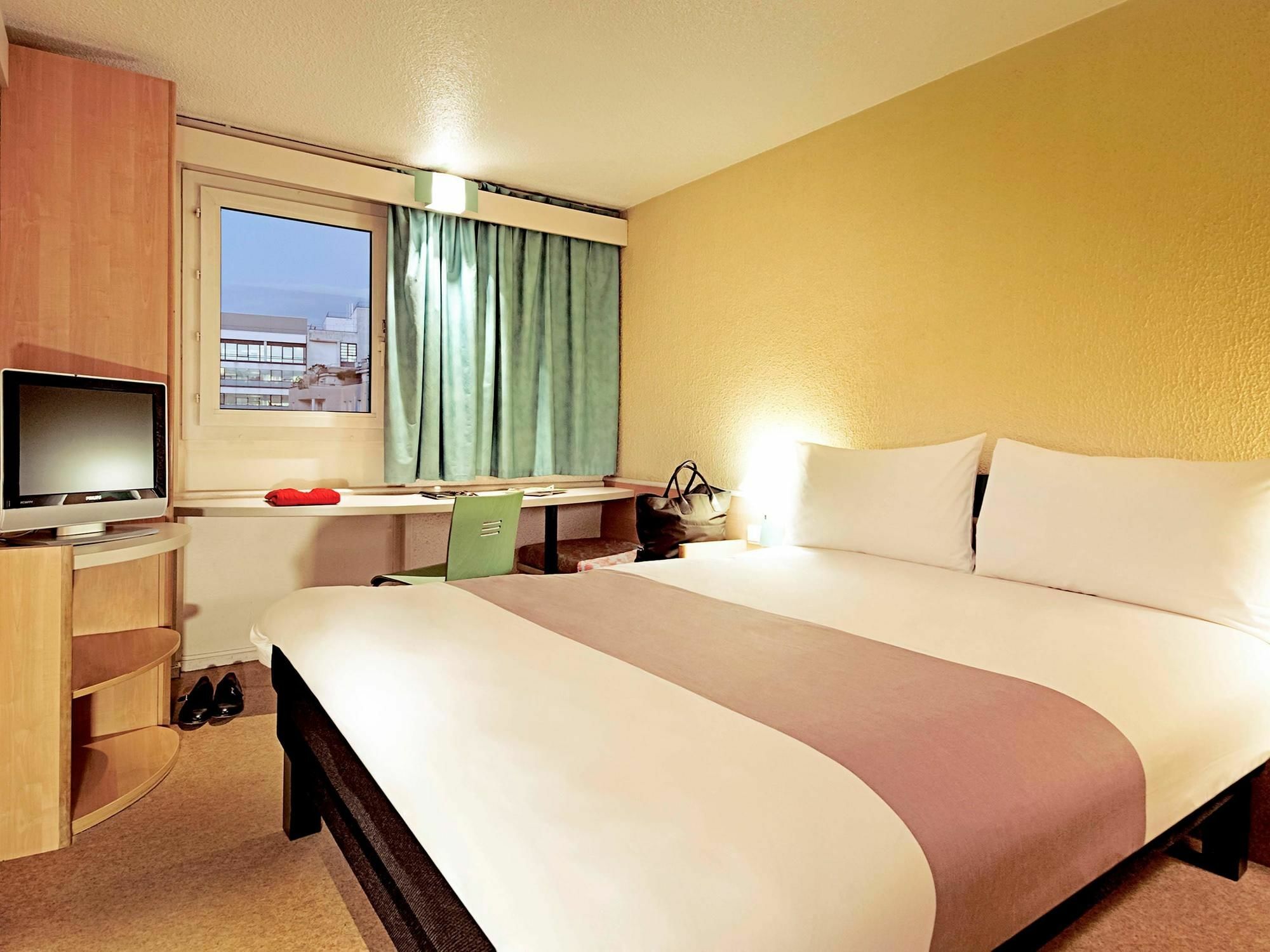 Hotel Ibis Tlemcen Esterno foto
